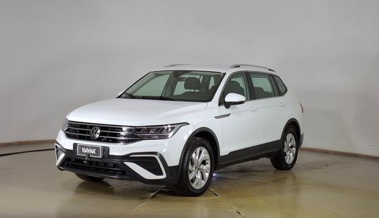 Volkswagen • Tiguan