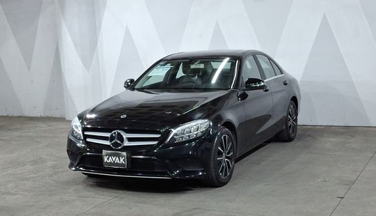 Mercedes Benz • Clase C