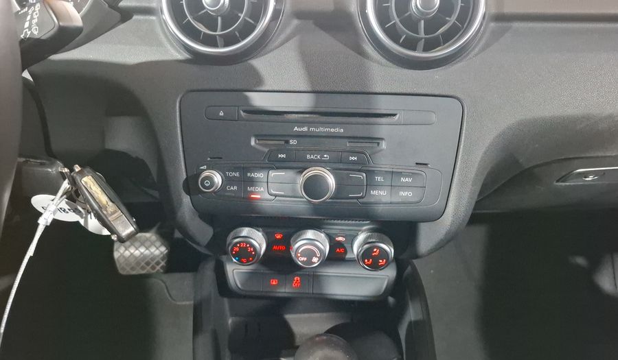 Audi A1 1.4 TFSI EGO S TRONIC Hatchback 2014