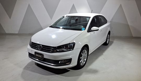 Volkswagen • Vento