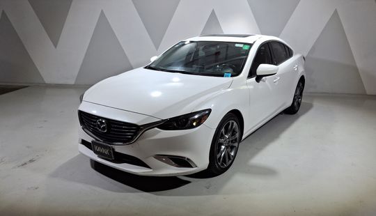 Mazda • Mazda 6