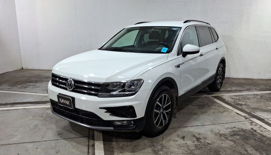 Volkswagen • Tiguan