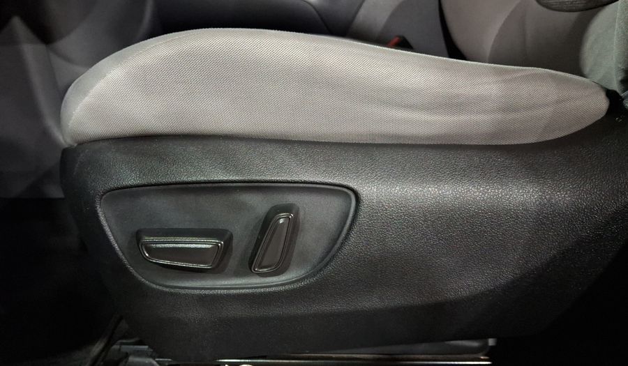 Toyota Sienna 2.5 HEV LE AUTO Minivan 2022
