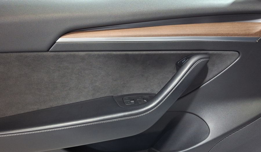 Tesla Model 3 BEV 50KWH STANDARD RANGE PLUS AUTO Sedan 2022