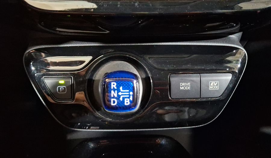 Toyota Prius 1.8 HYBRID PREMIUM SR Hatchback 2019