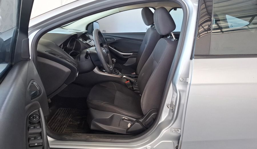 Ford Focus Iii 1.6 S Hatchback 2016