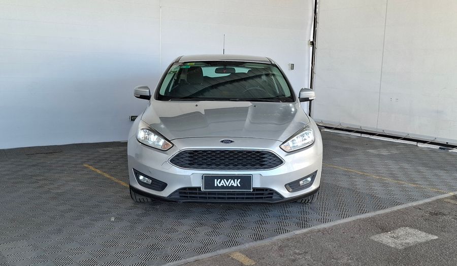 Ford Focus Iii 1.6 S Hatchback 2016