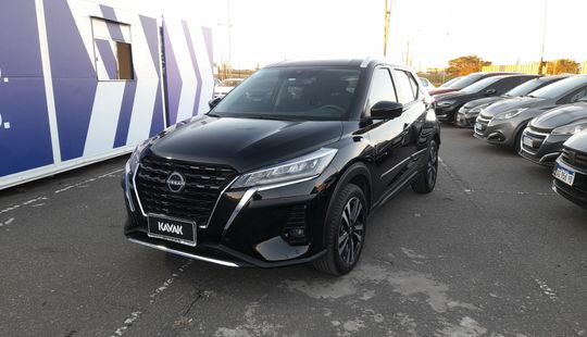 Nissan • Kicks