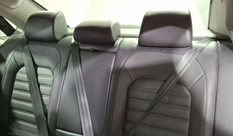 Volkswagen Passat 2.5 HIGHLINE AUTO Sedan 2018