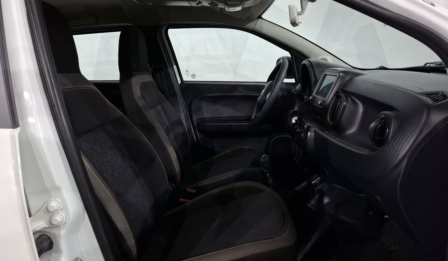Fiat Mobi 1.0 TREKKING Hatchback 2021