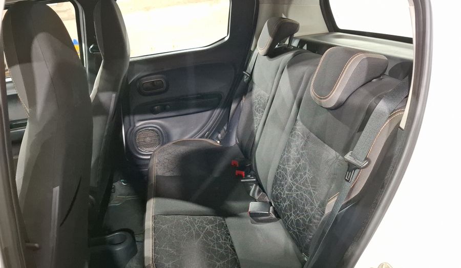 Fiat Mobi 1.0 TREKKING Hatchback 2021