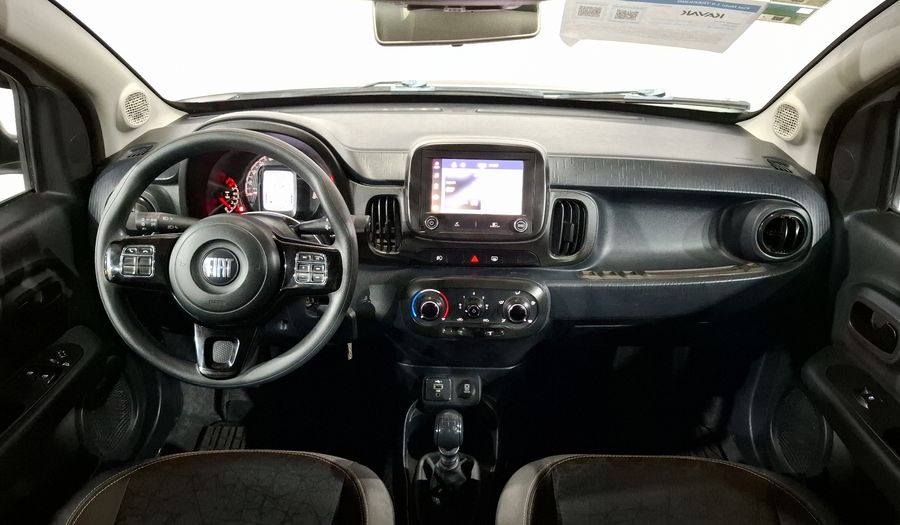Fiat Mobi 1.0 TREKKING Hatchback 2021