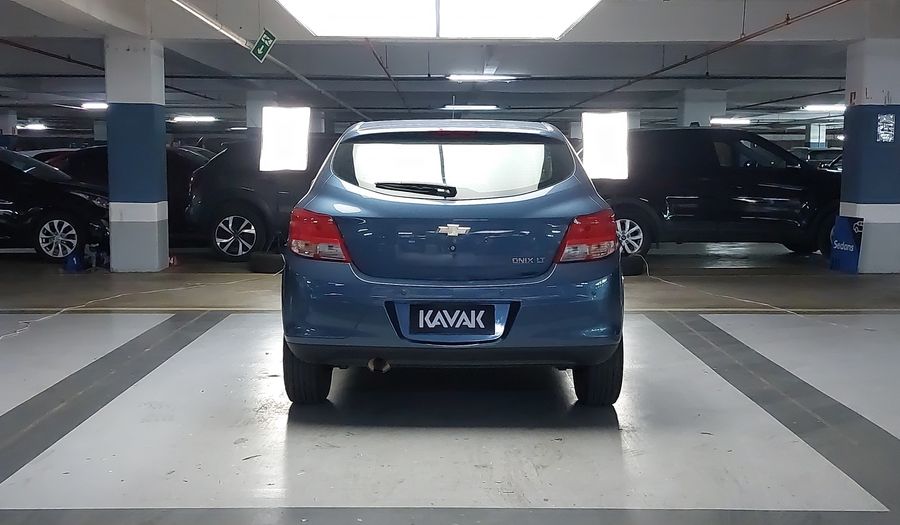 Chevrolet Onix 1.0 SPE/4 LT Hatchback 2014