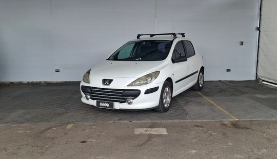 Peugeot • 307