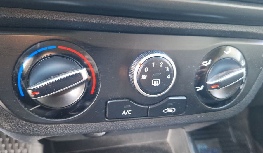 Hyundai Grand I10 1.2 PLUS Hatchback 2022