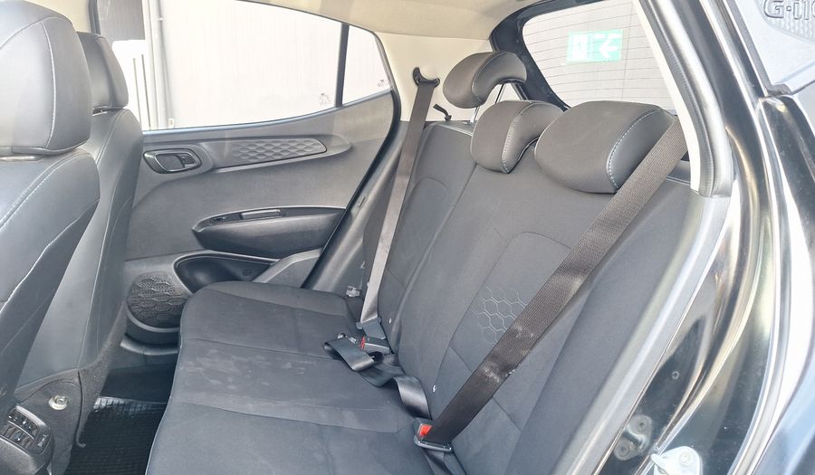 Hyundai Grand I10 1.2 PLUS Hatchback 2022