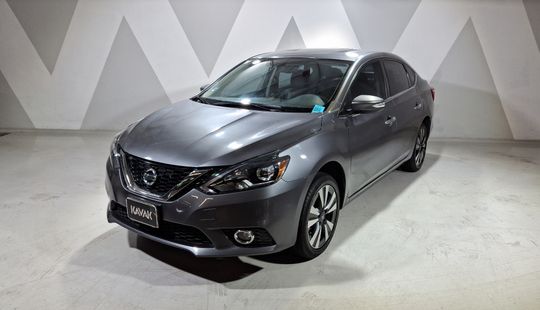 Nissan • Sentra