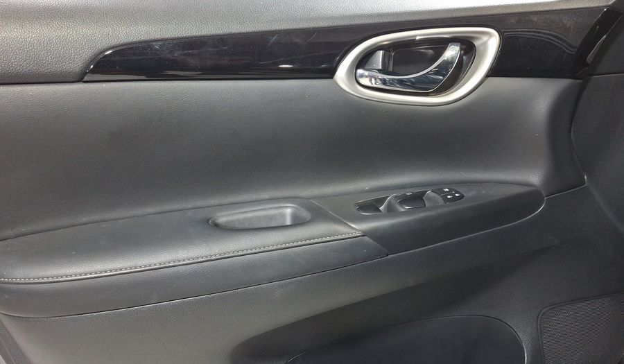 Nissan Sentra 1.8 EXCLUSIVE NAVI CVT Sedan 2017