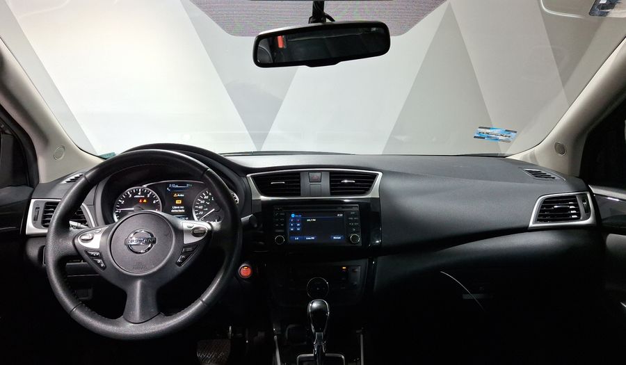 Nissan Sentra 1.8 EXCLUSIVE NAVI CVT Sedan 2017