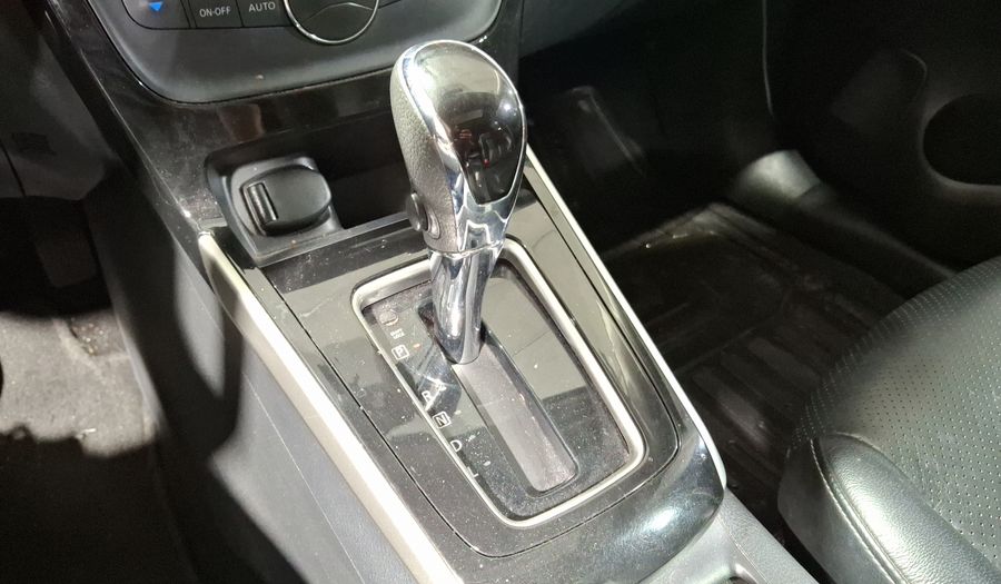 Nissan Sentra 1.8 EXCLUSIVE NAVI CVT Sedan 2017