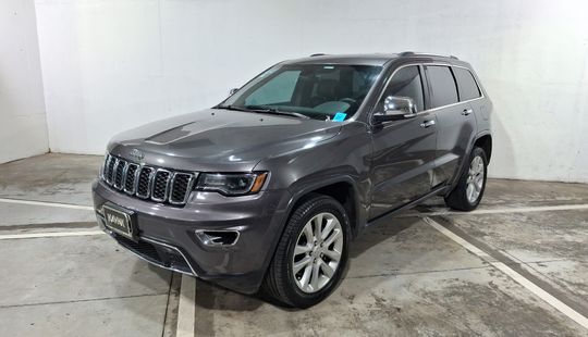 Jeep • Grand Cherokee