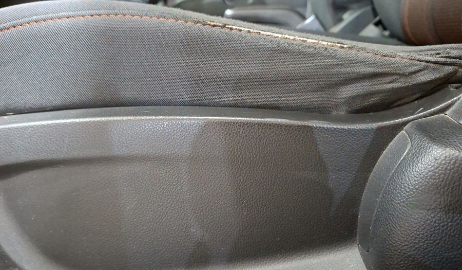 Chevrolet Sonic 1.6 MT J LT Hatchback 2016