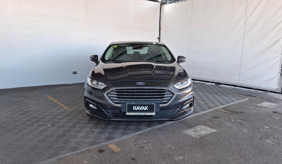 Ford Mondeo 2.0 TITANIUM HYBRID AUTO Sedan 2021