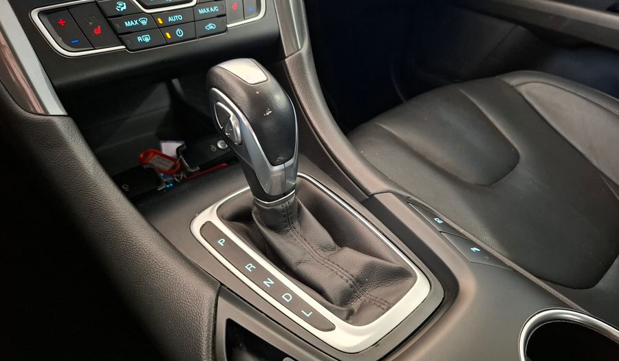 Ford Mondeo 2.0 TITANIUM HYBRID AUTO Sedan 2021