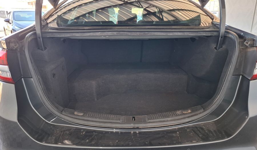 Ford Mondeo 2.0 TITANIUM HYBRID AUTO Sedan 2021