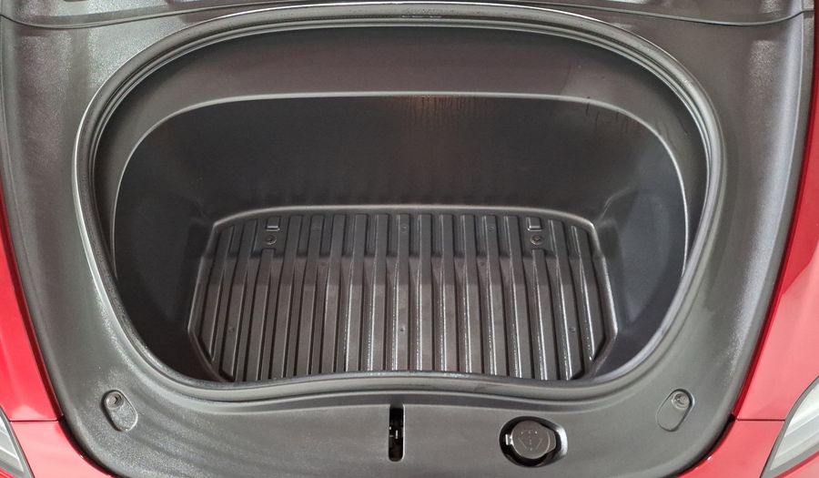 Tesla Model 3 BEV PERFORMANCE AUTO 4WD Sedan 2025