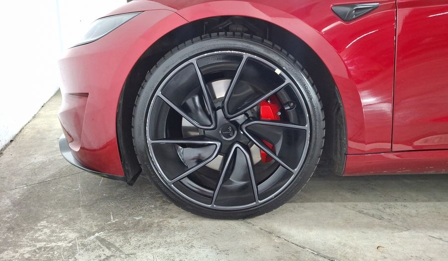 Tesla Model 3 BEV PERFORMANCE AUTO 4WD Sedan 2025