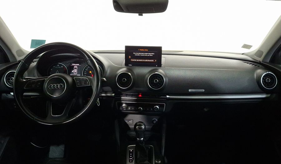 Audi A3 1.4 TFSI DYNAMIC Sedan 2017