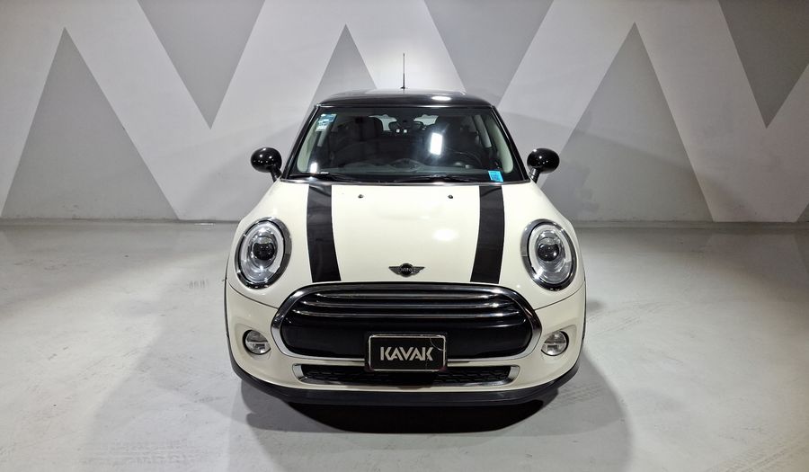 Mini Cooper 1.5 COOPER CHILI Hatchback 2016