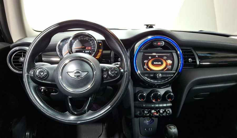 Mini Cooper 1.5 COOPER CHILI Hatchback 2016