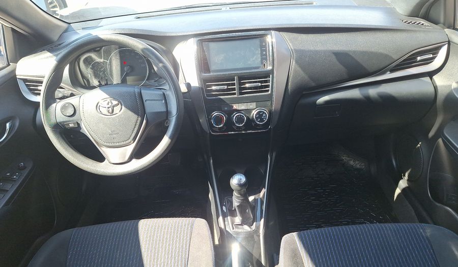 Toyota Yaris 1.5 SPORT Hatchback 2022