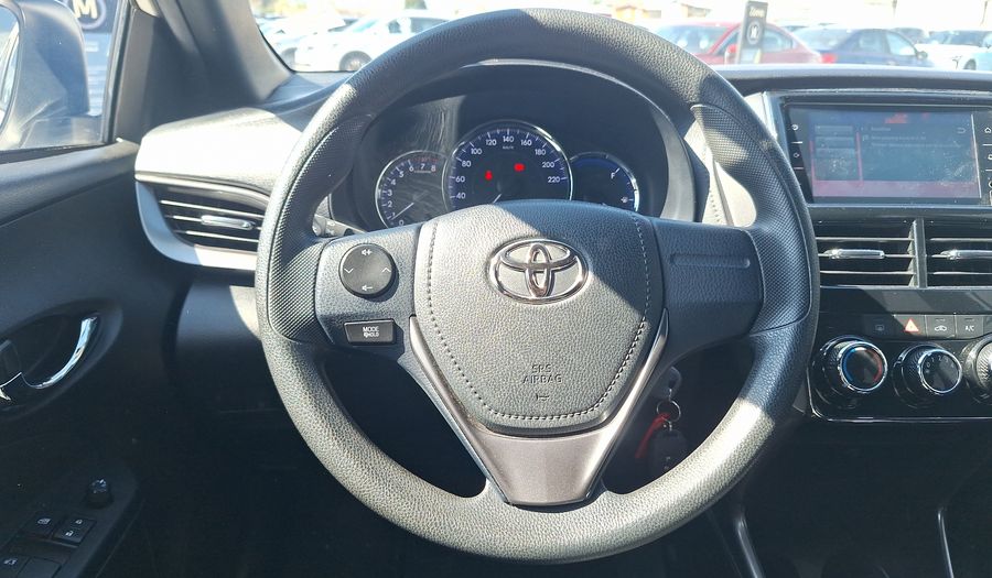 Toyota Yaris 1.5 SPORT Hatchback 2022
