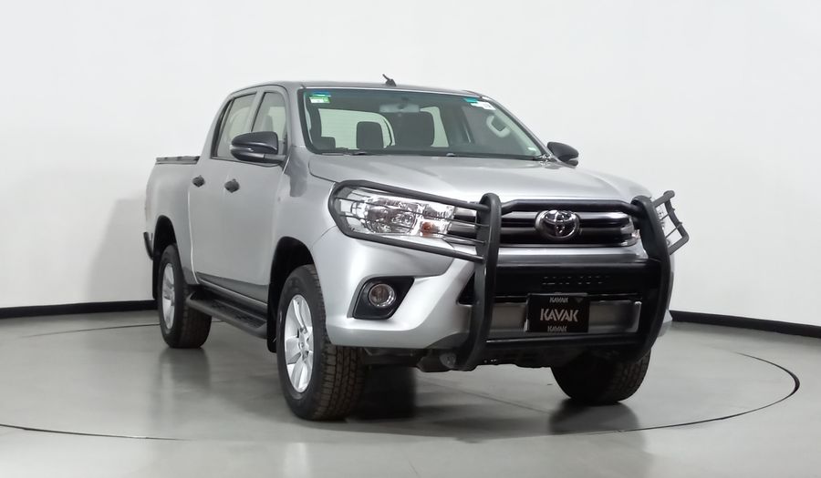 Toyota Hilux 2.7 DOBLE CABINA SR (D-CAB MID) Pickup 2020