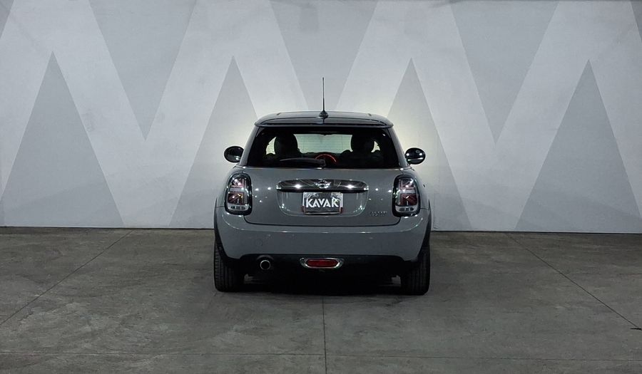 Mini Cooper 1.5 COOPER PEPPER AT Hatchback 2015