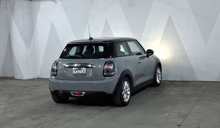 Mini Cooper 1.5 COOPER PEPPER AT Hatchback 2015