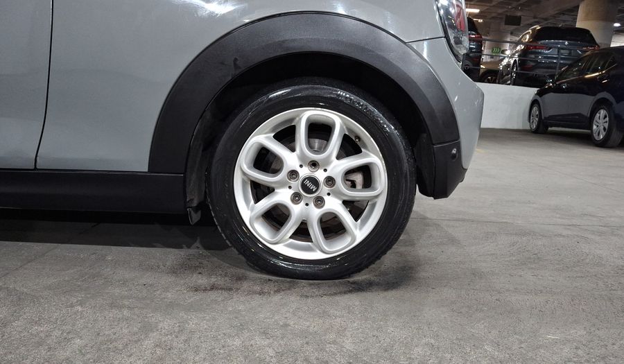Mini Cooper 1.5 COOPER PEPPER AT Hatchback 2015