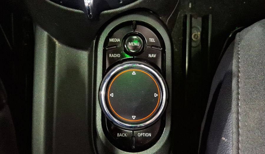 Mini Cooper 1.5 COOPER PEPPER AT Hatchback 2015