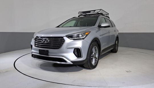 Hyundai • Santa Fe