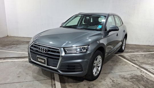 Audi • Q5
