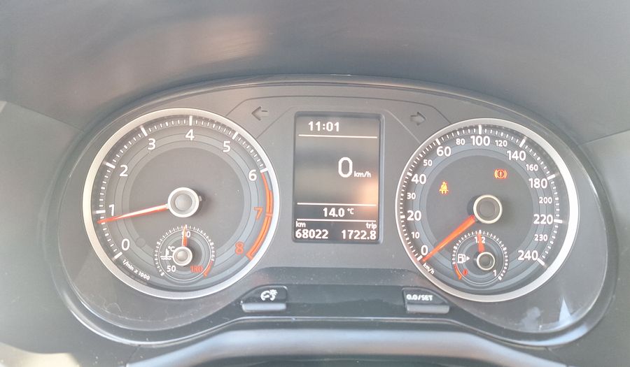 Volkswagen Voyage 1.6 HIGHLINE Sedan 2019