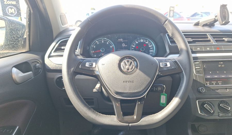 Volkswagen Voyage 1.6 HIGHLINE Sedan 2019