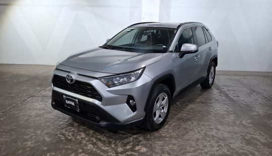 Toyota • RAV4