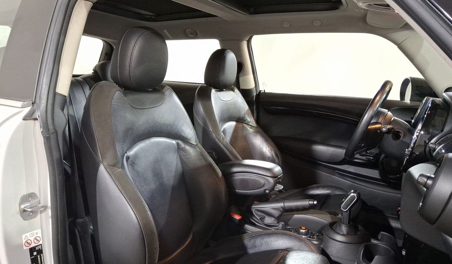 Mini Cooper 1.5 COOPER PEPPER DCT Hatchback 2020