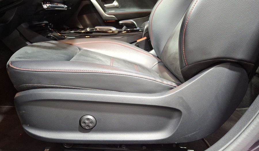 Mercedes Benz Clase A 2.0 MERCEDES-AMG 35 DCT 4MATIC Hatchback 2022