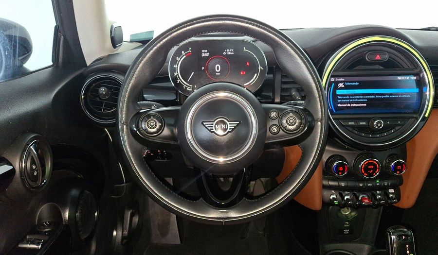 Mini Cooper 1.5 COOPER PEPPER DCT Hatchback 2021