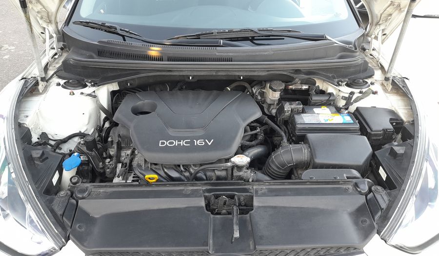 Hyundai Veloster 1.6 GDI Hatchback 2014